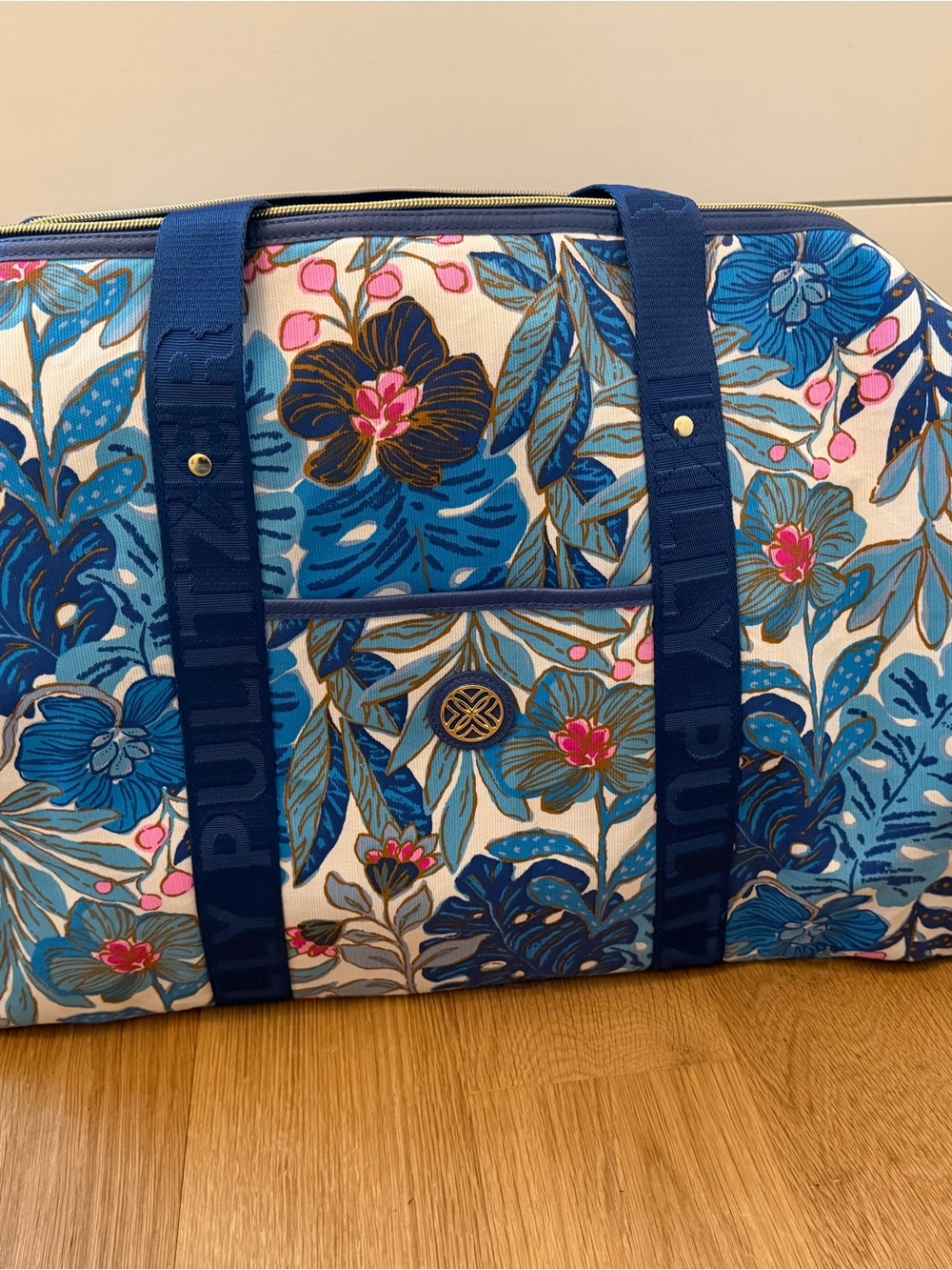 Lilly Pulitzer 3 Piece Set Best Fronds Forever Duffel Tote & Pouch EUC - Picture 3 of 16
